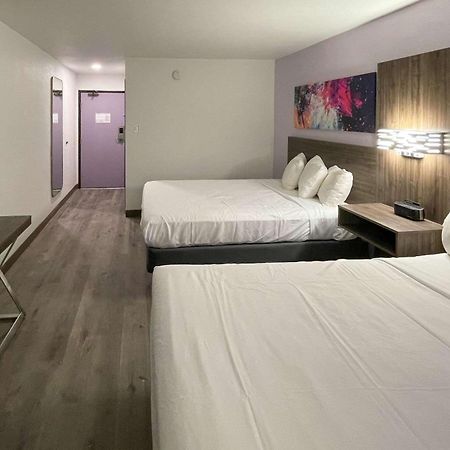 Quality Inn - Denton Eksteriør bilde