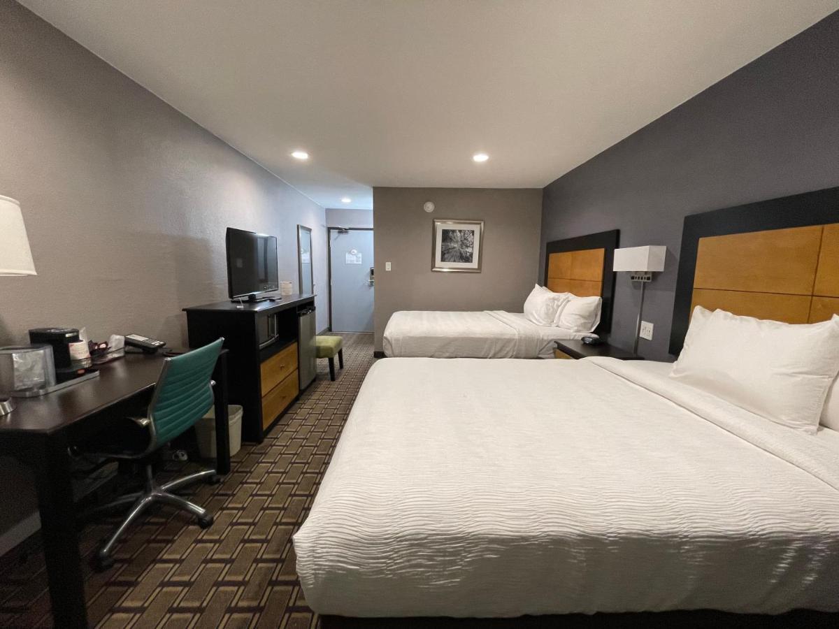 Quality Inn - Denton Eksteriør bilde