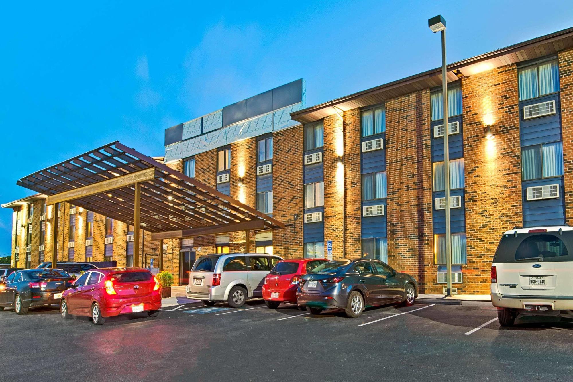 Quality Inn - Denton Eksteriør bilde